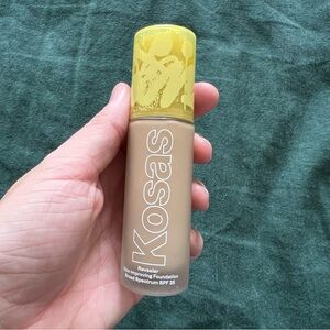 Kosas Revealer Foundation - Light Medium Neutral Olive 210
